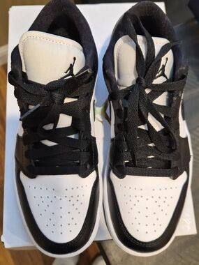 Air Jordan Low 1 Womens Tennis Shoes